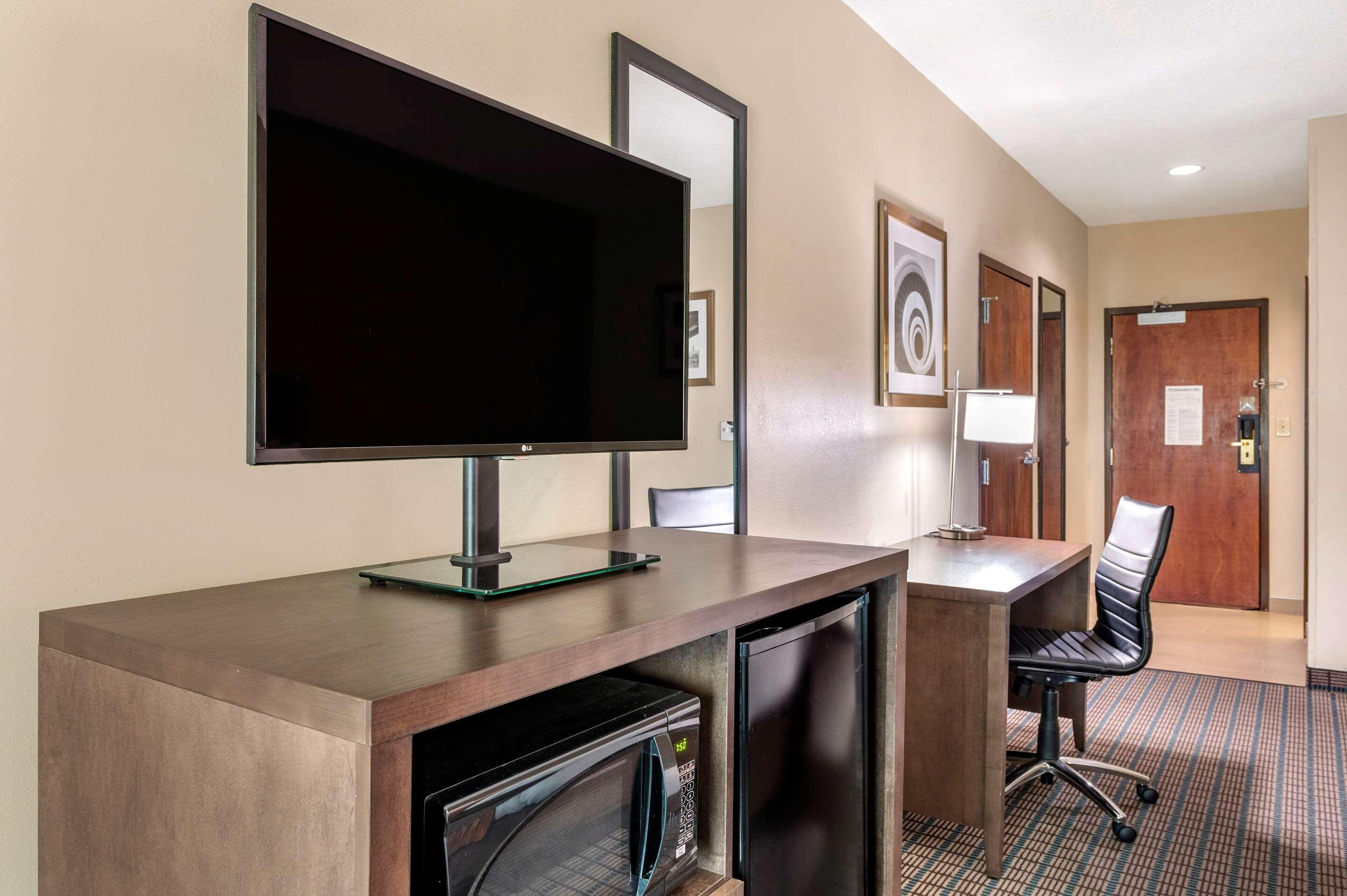 סינסינטי Comfort Inn & Suites מראה חיצוני תמונה