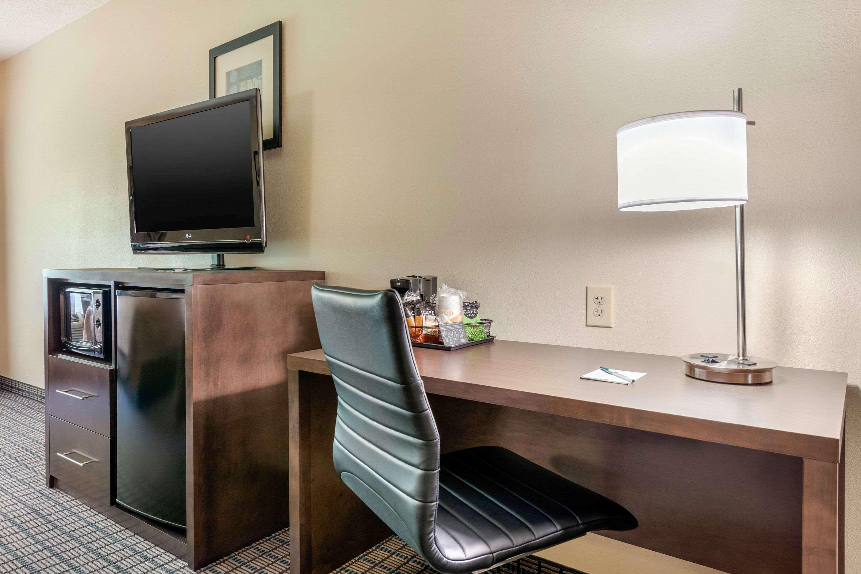 סינסינטי Comfort Inn & Suites מראה חיצוני תמונה