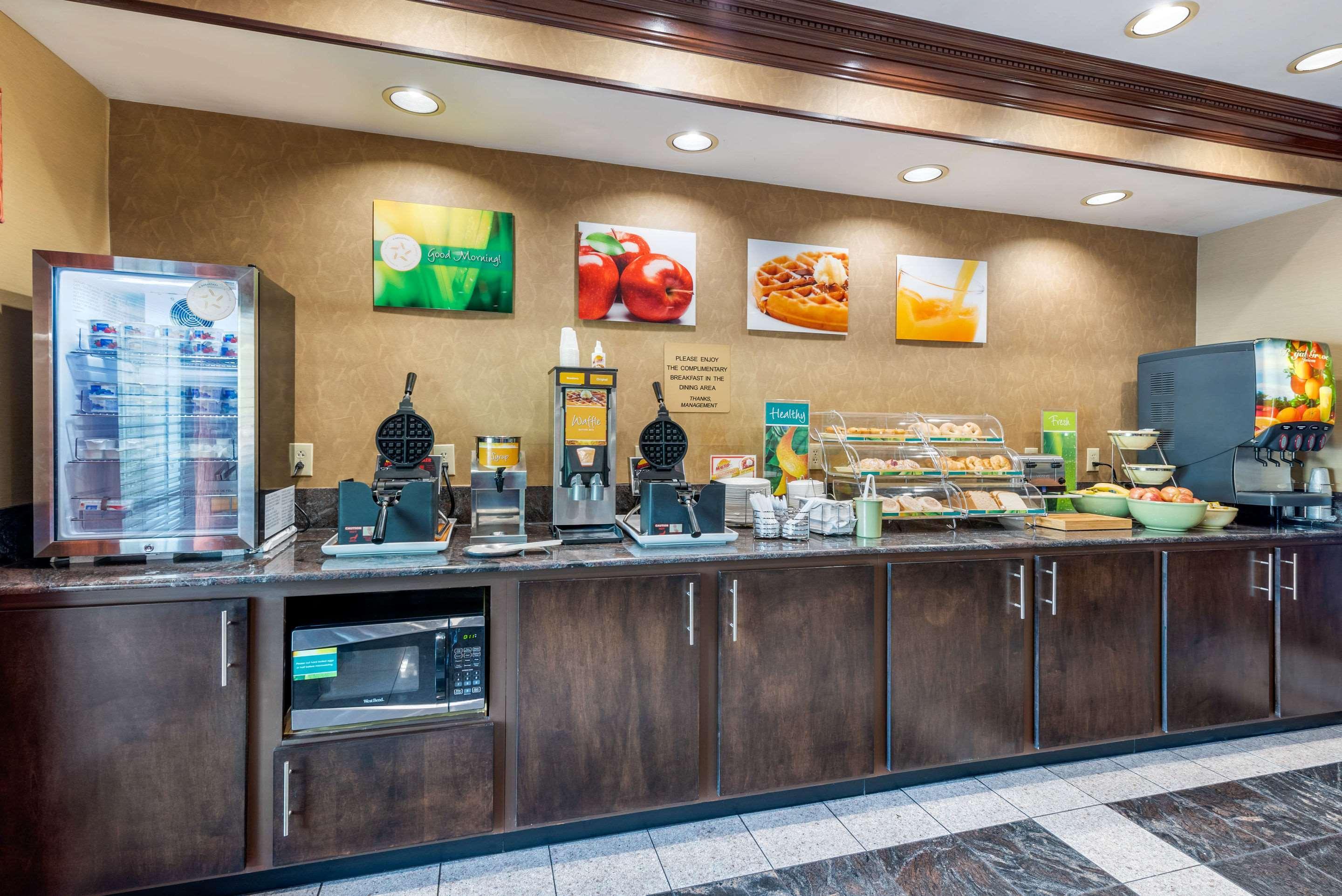 סינסינטי Comfort Inn & Suites מראה חיצוני תמונה
