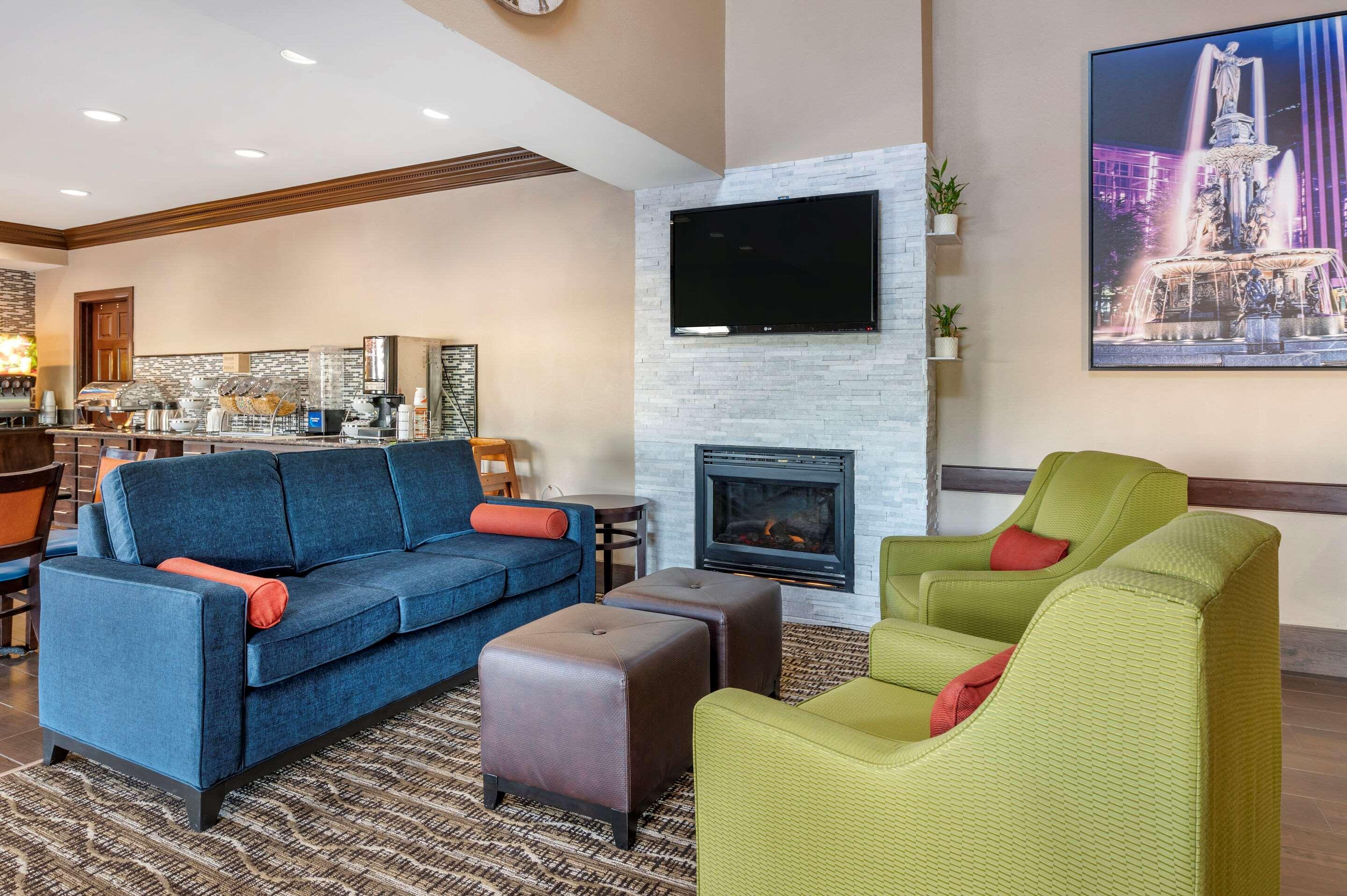 סינסינטי Comfort Inn & Suites מראה חיצוני תמונה