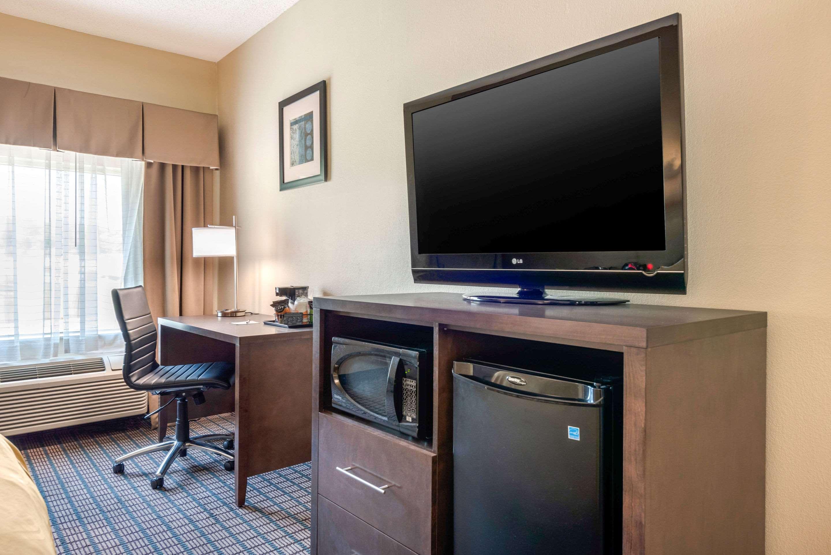 סינסינטי Comfort Inn & Suites מראה חיצוני תמונה
