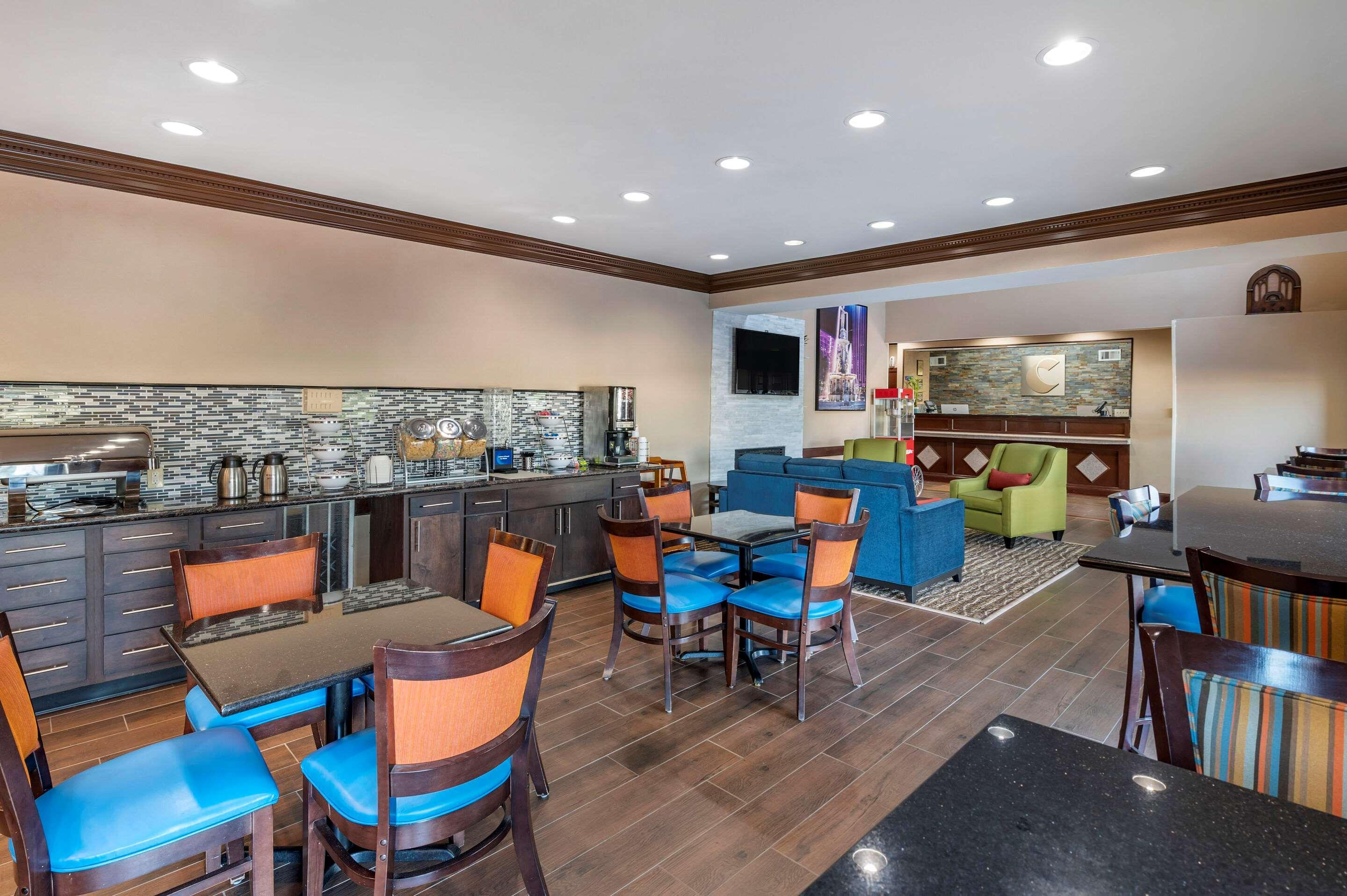 סינסינטי Comfort Inn & Suites מראה חיצוני תמונה